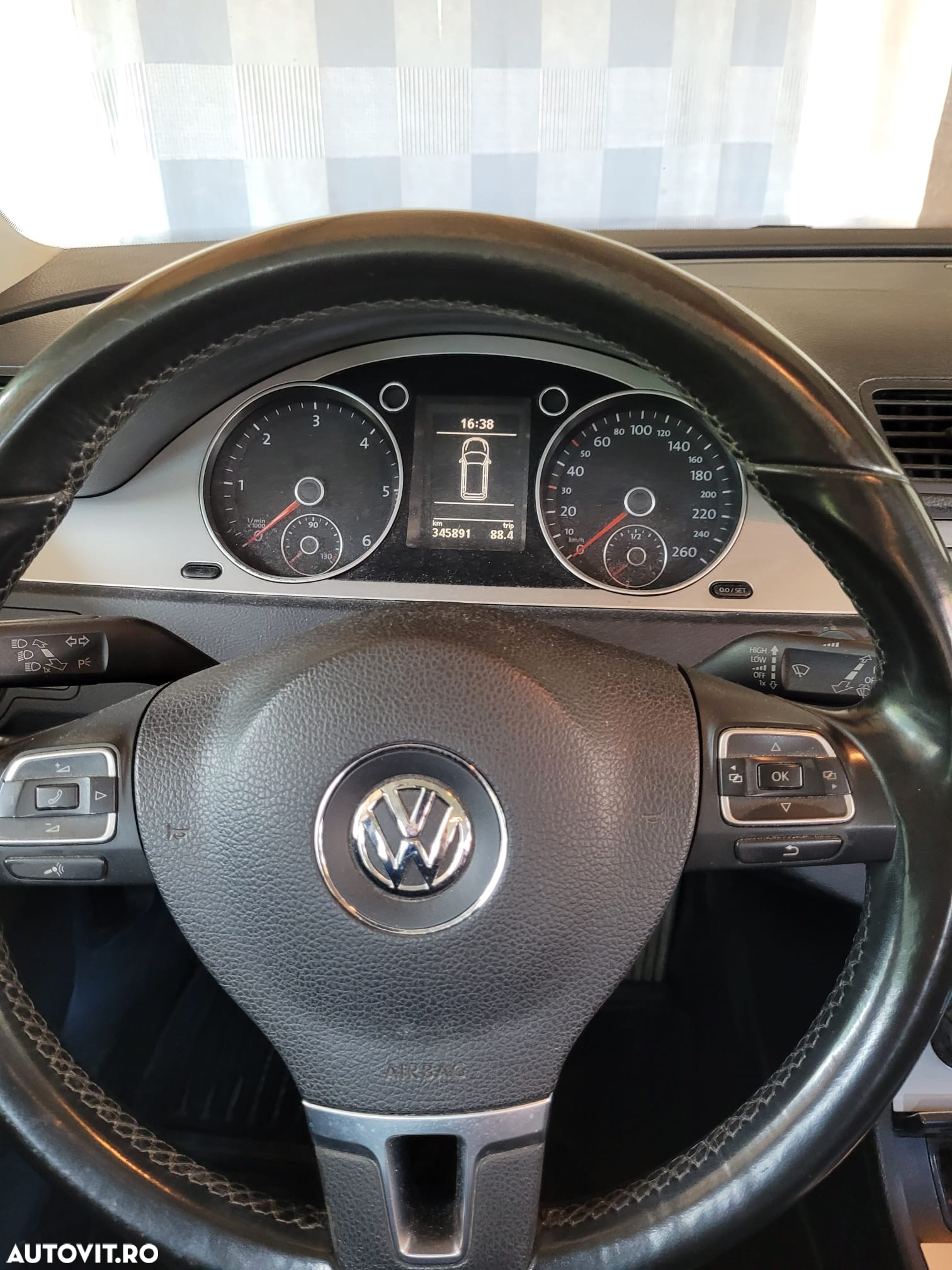 Volkswagen Passat Variant 2.0 TDI Sportline DPF - 14
