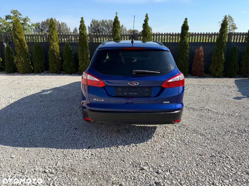 Ford Focus - 8