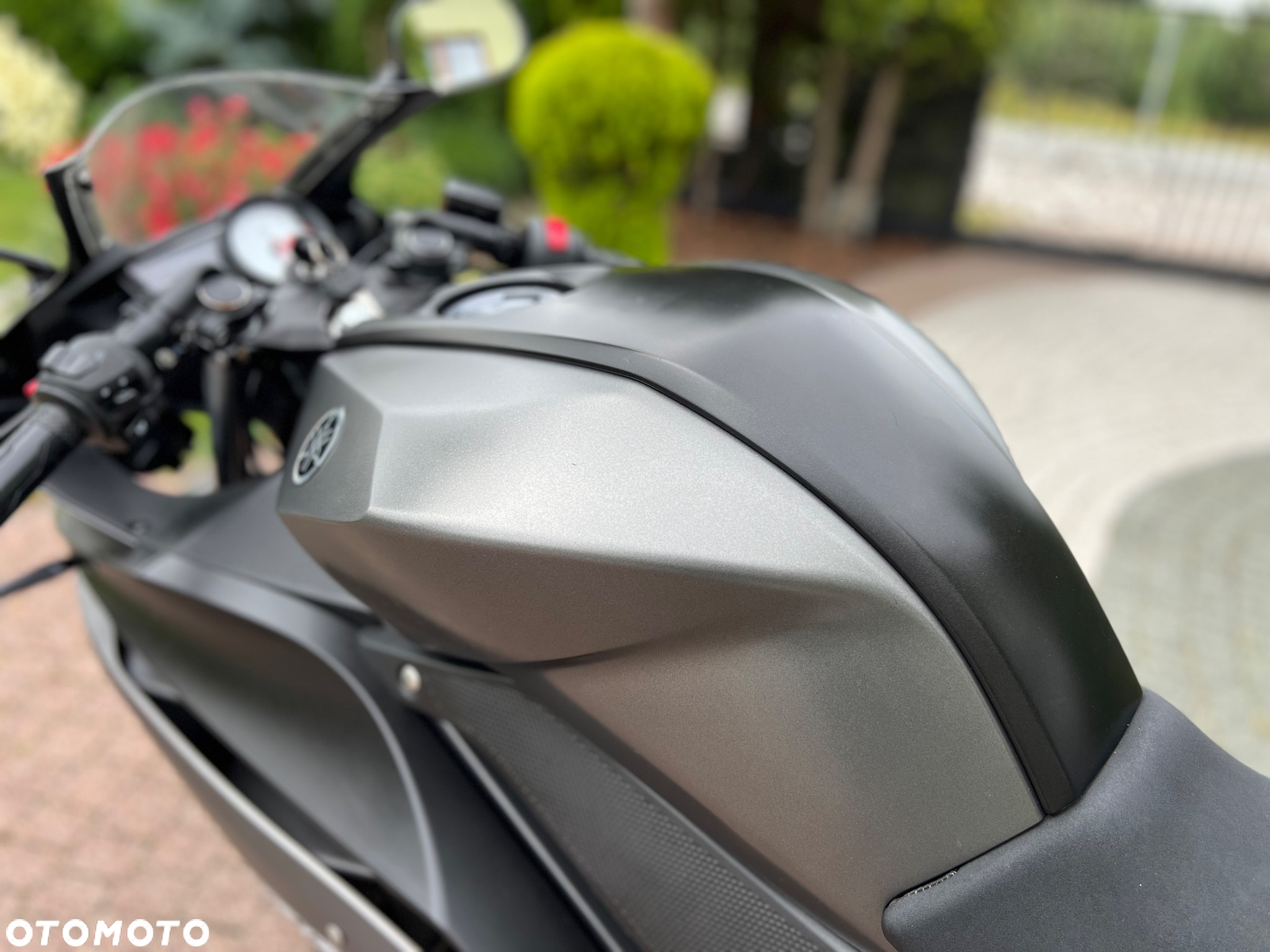 Yamaha YZF - 30