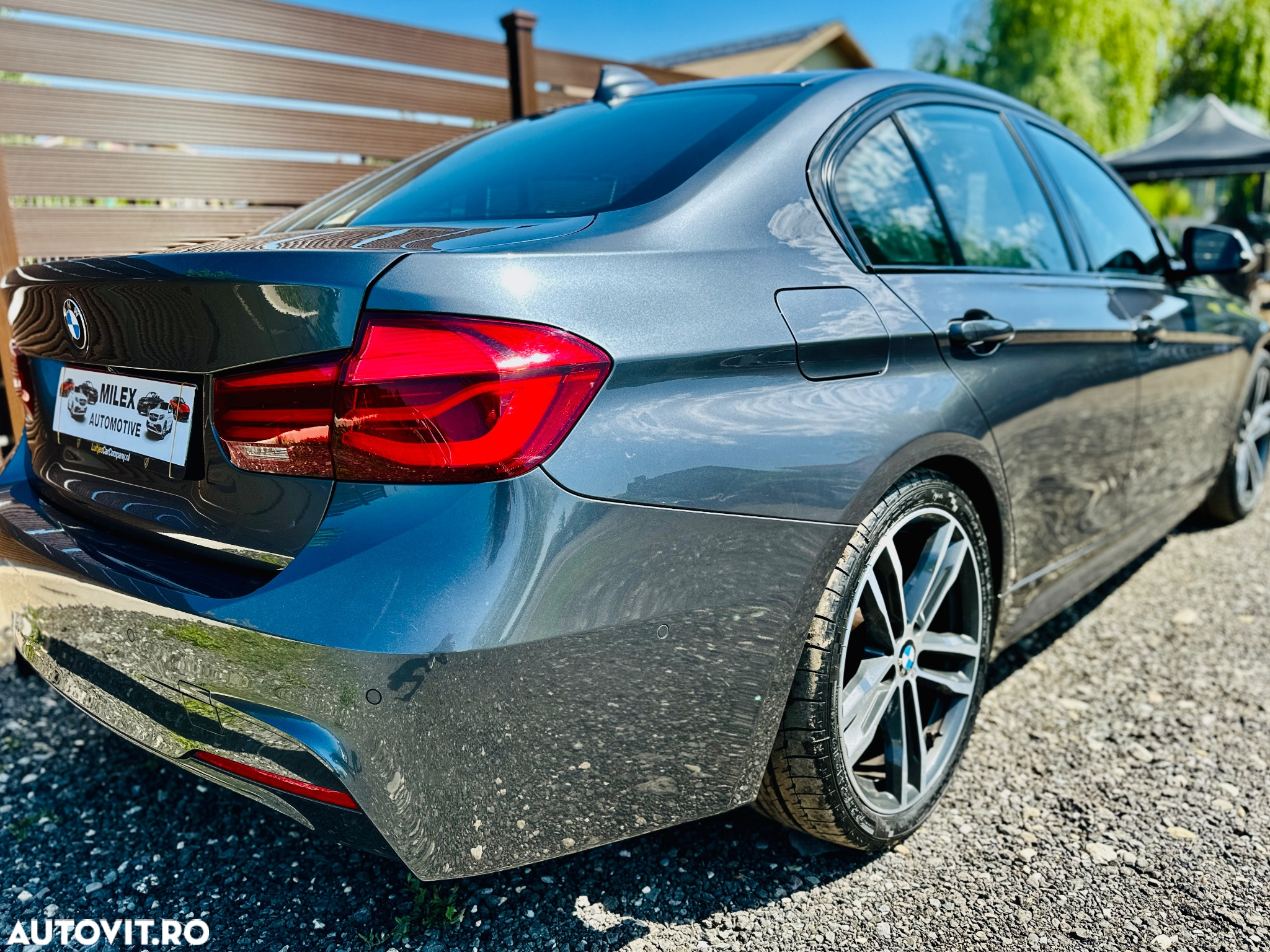 BMW Seria 3 318i Aut. M Sport - 10