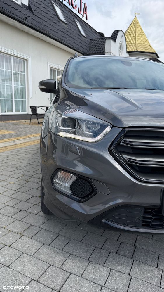 Ford Kuga 2.0 TDCi 2x4 ST-Line - 5