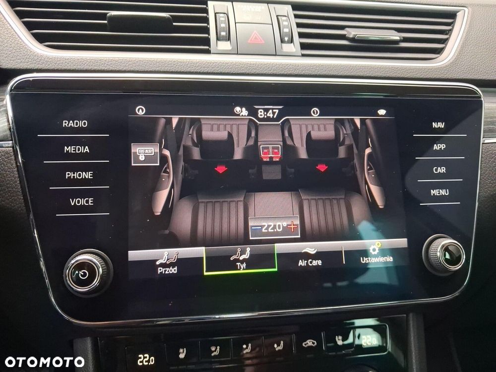 Skoda Superb 2.0 TDI SCR Style DSG - 27