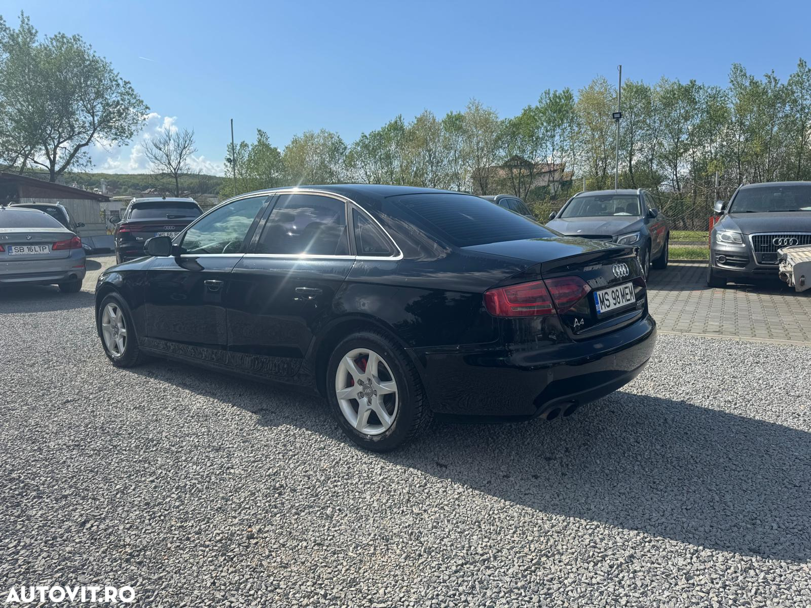 Audi A4 2.0 TDI B8 - 13
