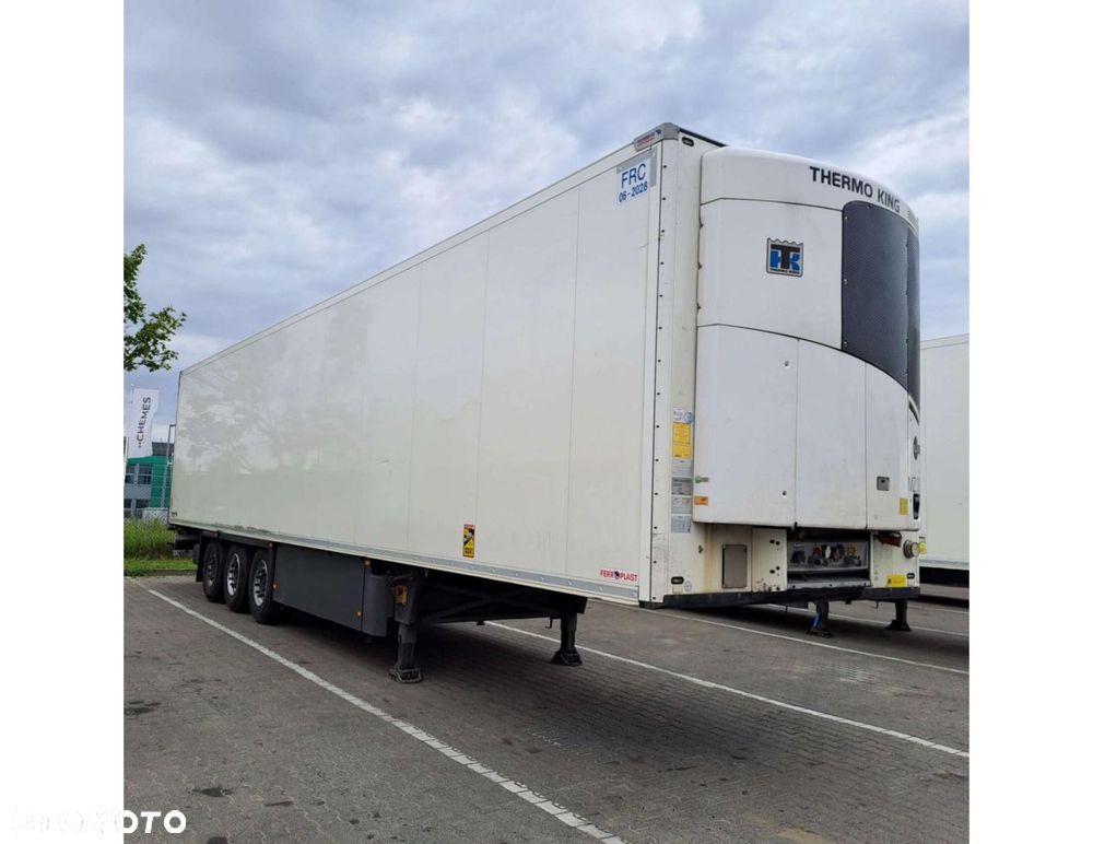 Schmitz Cargobull SKO FP 45 ThermoKing SLXi 300 - 3