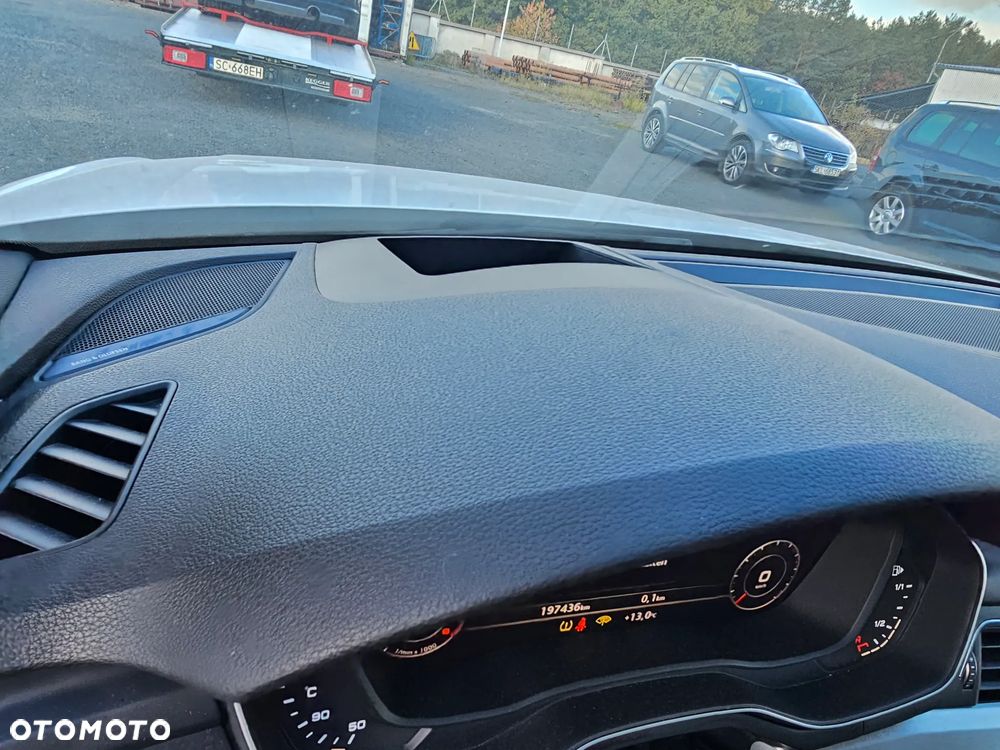 Audi A4 Avant 2.0 TDI S tronic quattro sport - 26