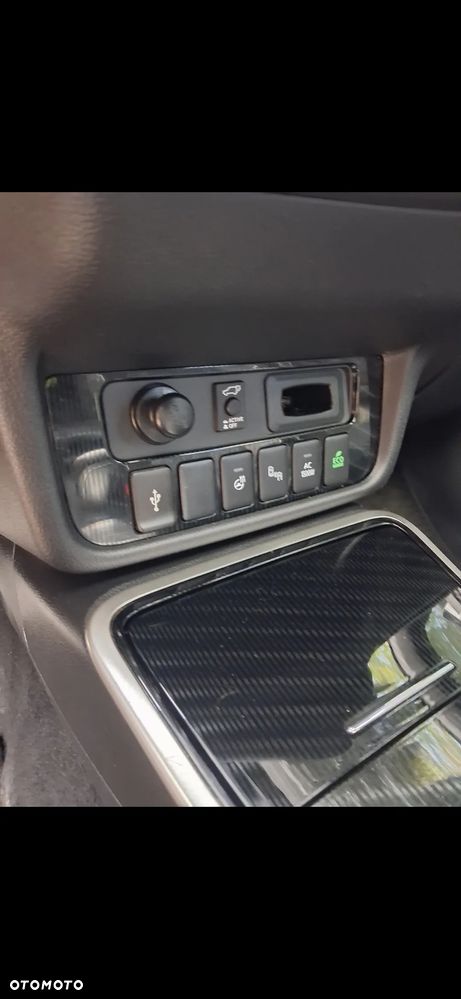 Mitsubishi Outlander - 18