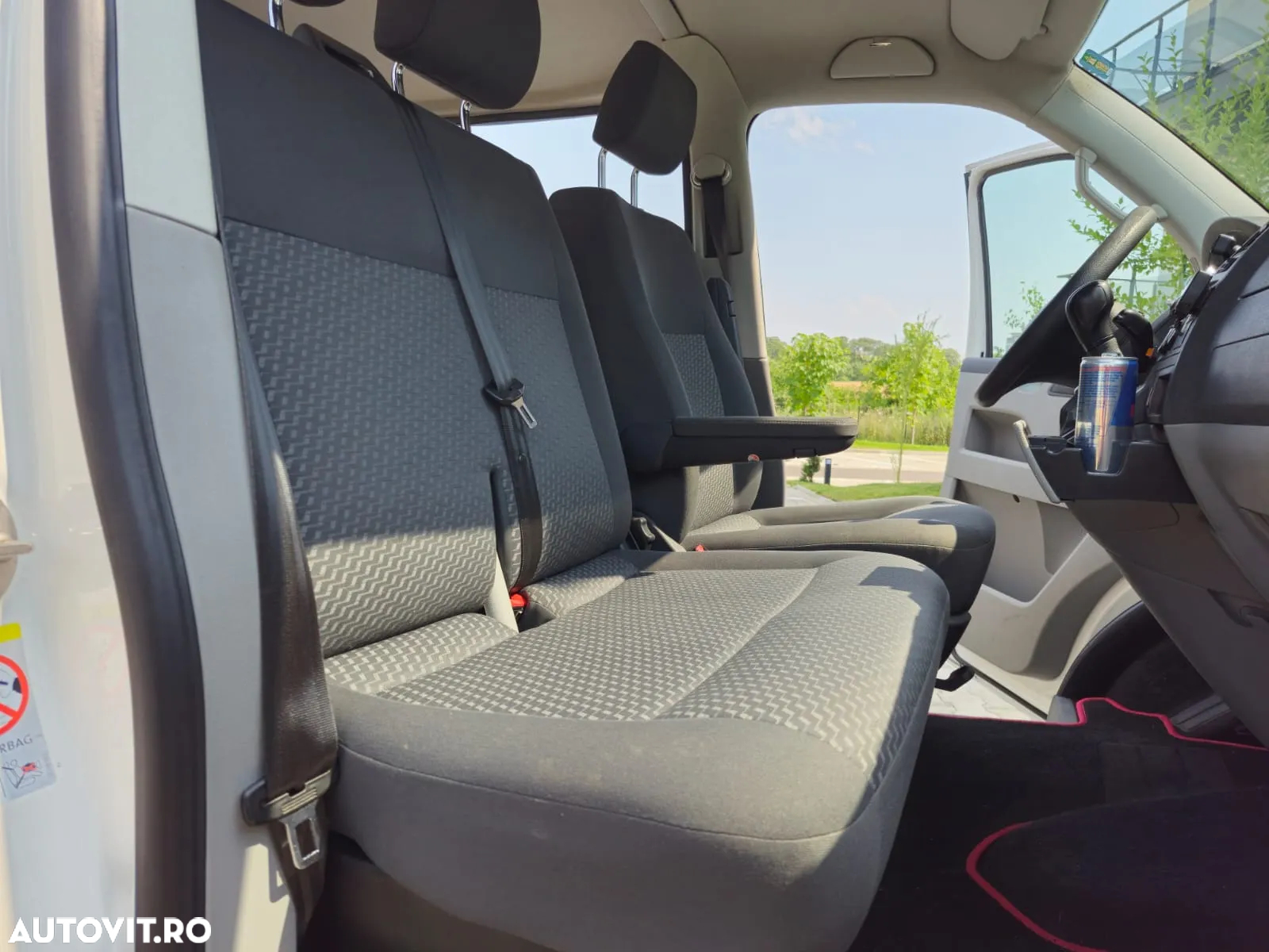Volkswagen Transporter - 9