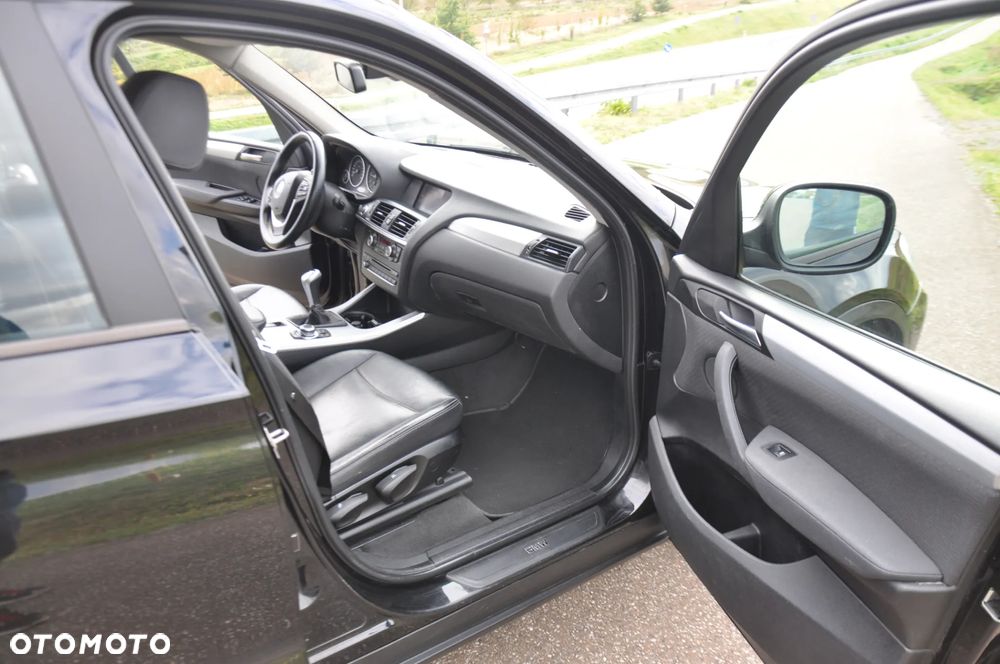 BMW X3 xDrive20d - 16