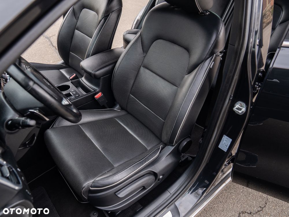 Kia Sportage 1.6 T-GDI AWD DCT GT LINE - 29