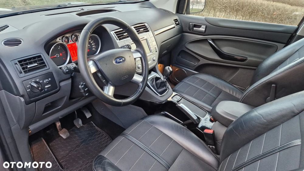 Ford Kuga 2.0 TDCi Titanium S - 15