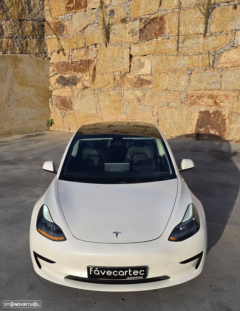 Tesla Model 3 - 30