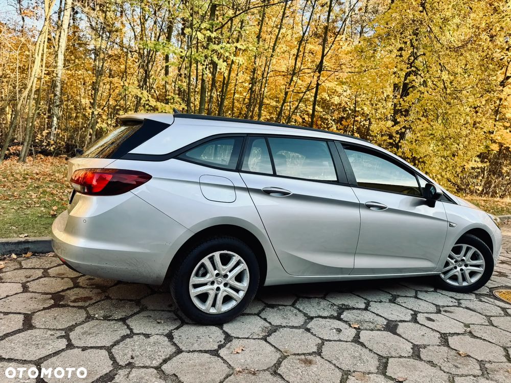 Opel Astra 1.6 D (CDTI) Sports Tourer Edition - 3