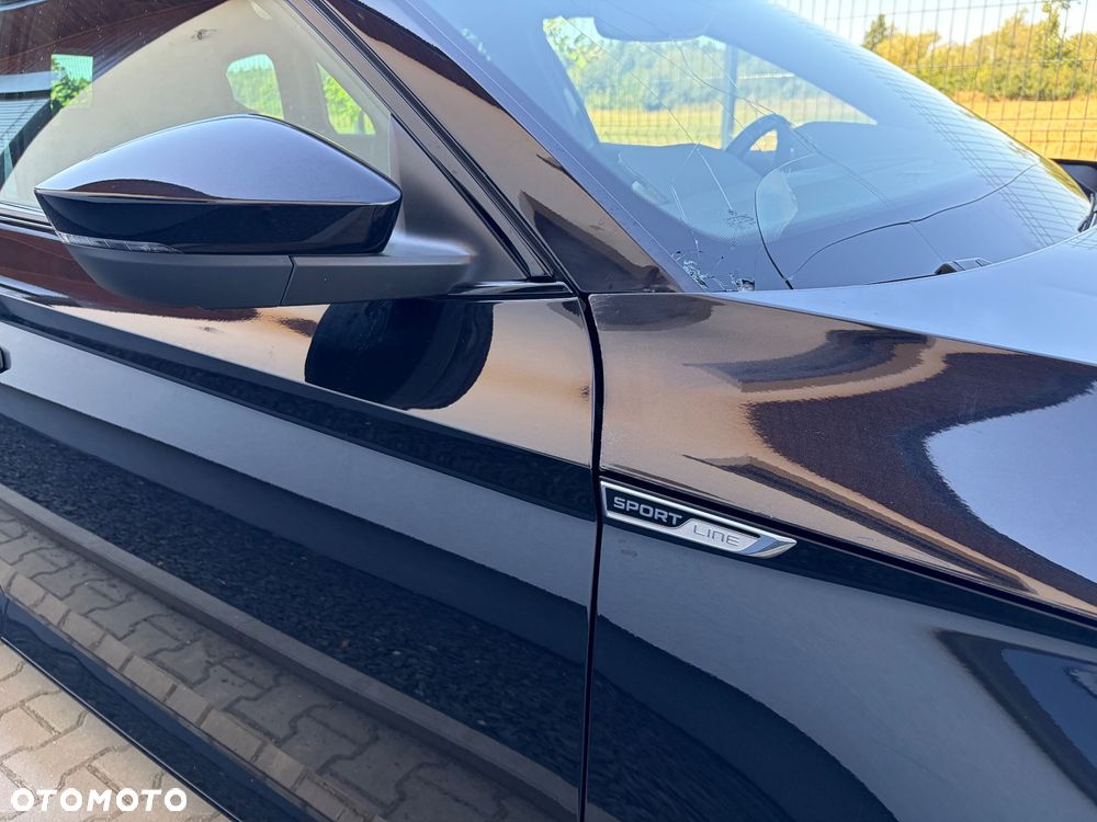 Skoda Superb 2.0 TDI DSG Sportline - 21
