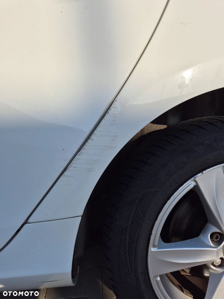 Volvo V40 - 33