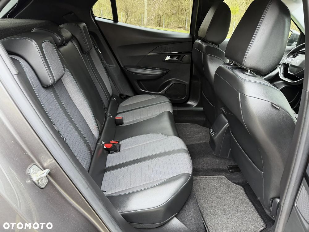 Peugeot 2008 PureTech 130 Allure Pack - 18