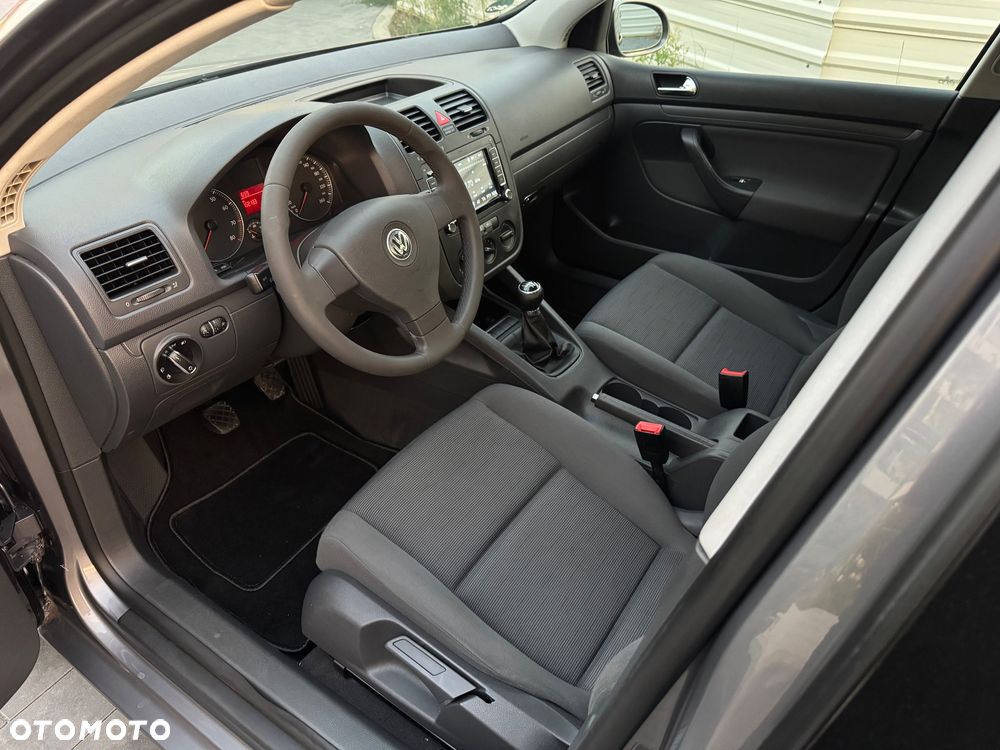Volkswagen Golf 1.6 Goal - 9