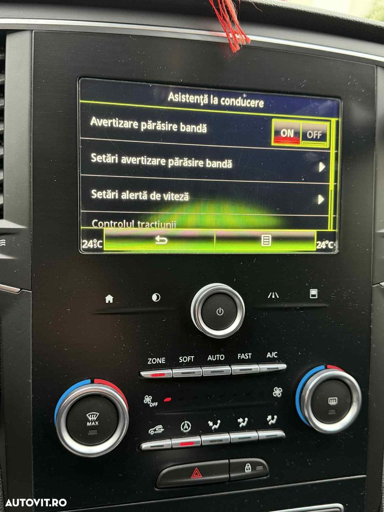 Renault Megane ENERGY dCi 130 BOSE EDITION - 11