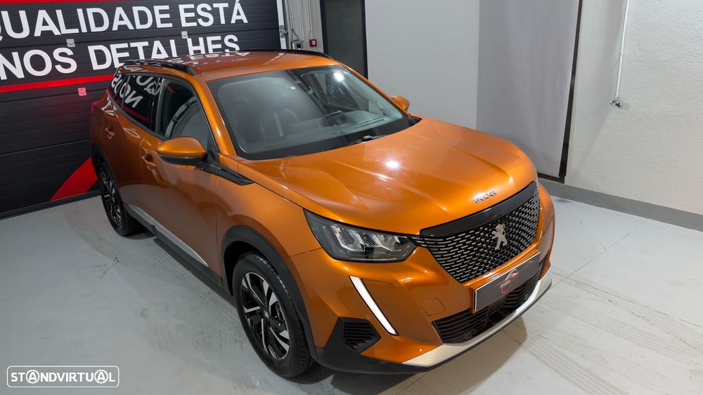 Peugeot 2008 1.2 PureTech Allure EAT8 - 6