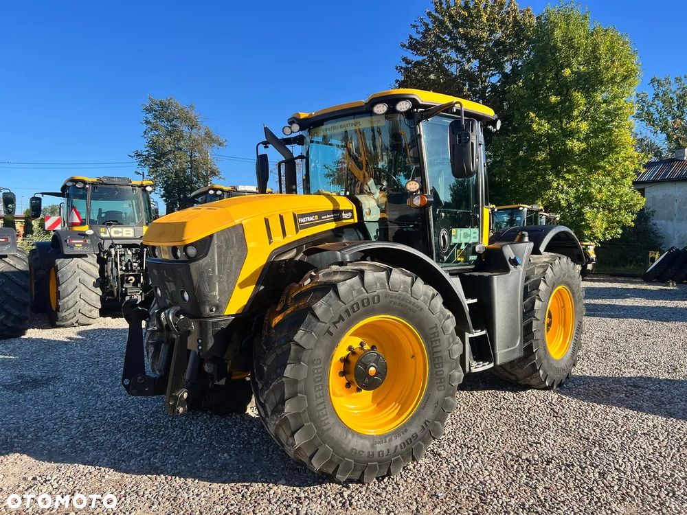JCB Fastrac 4220