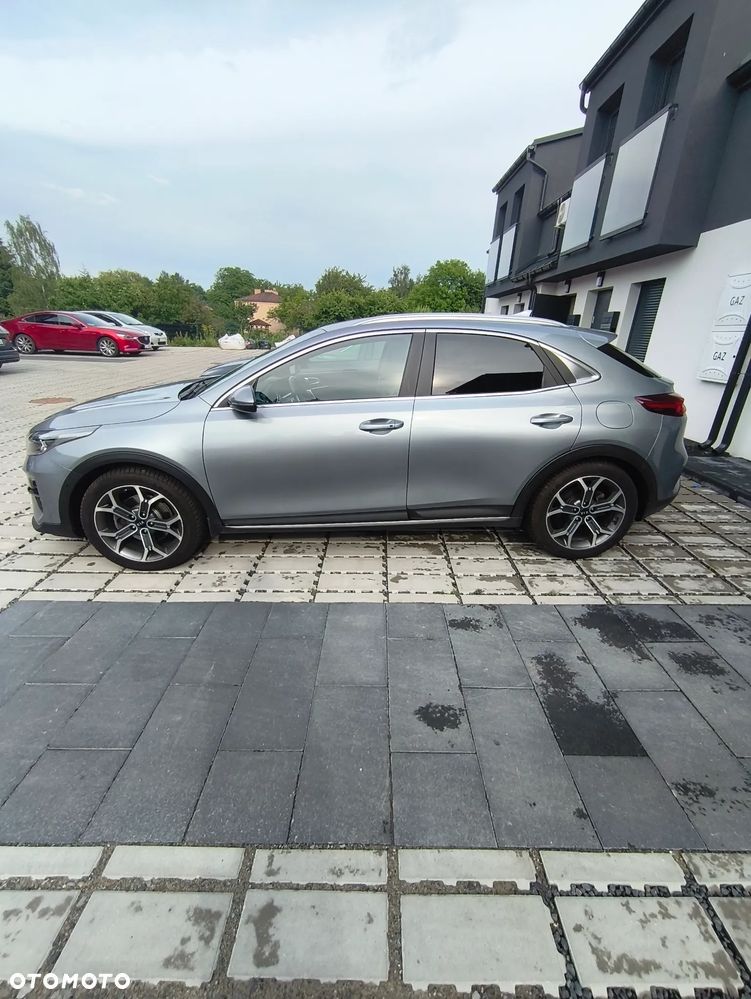 Kia XCeed 1.4 T-GDI L Business Line DCT - 6