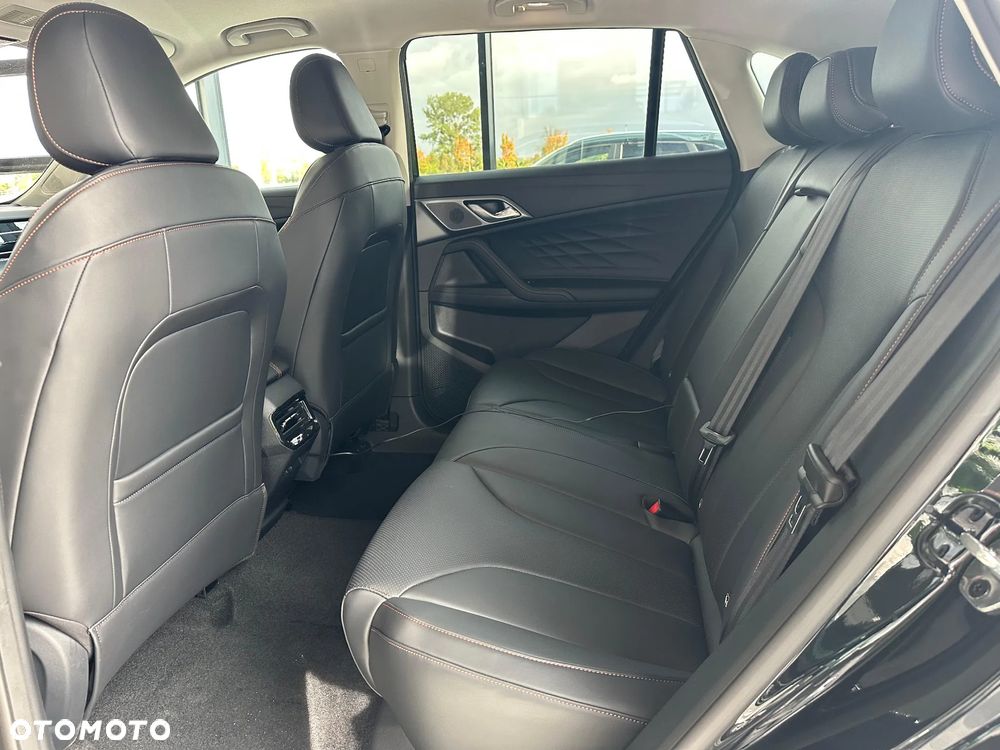 MG HS 1.5T PHEV Exclusive - 18