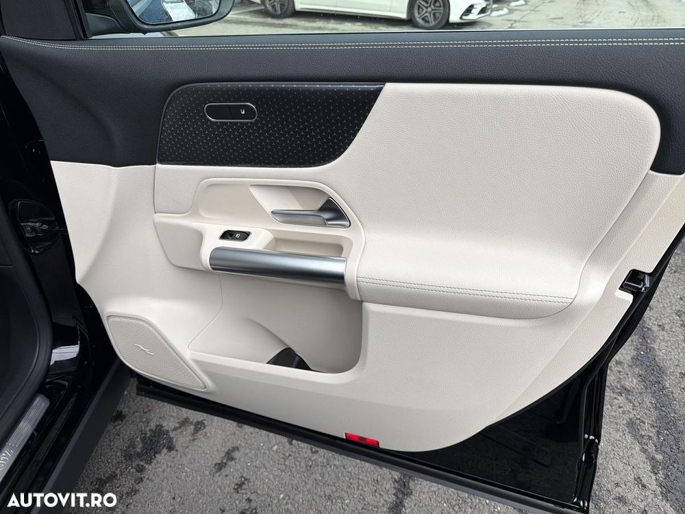 Mercedes-Benz GLA - 17