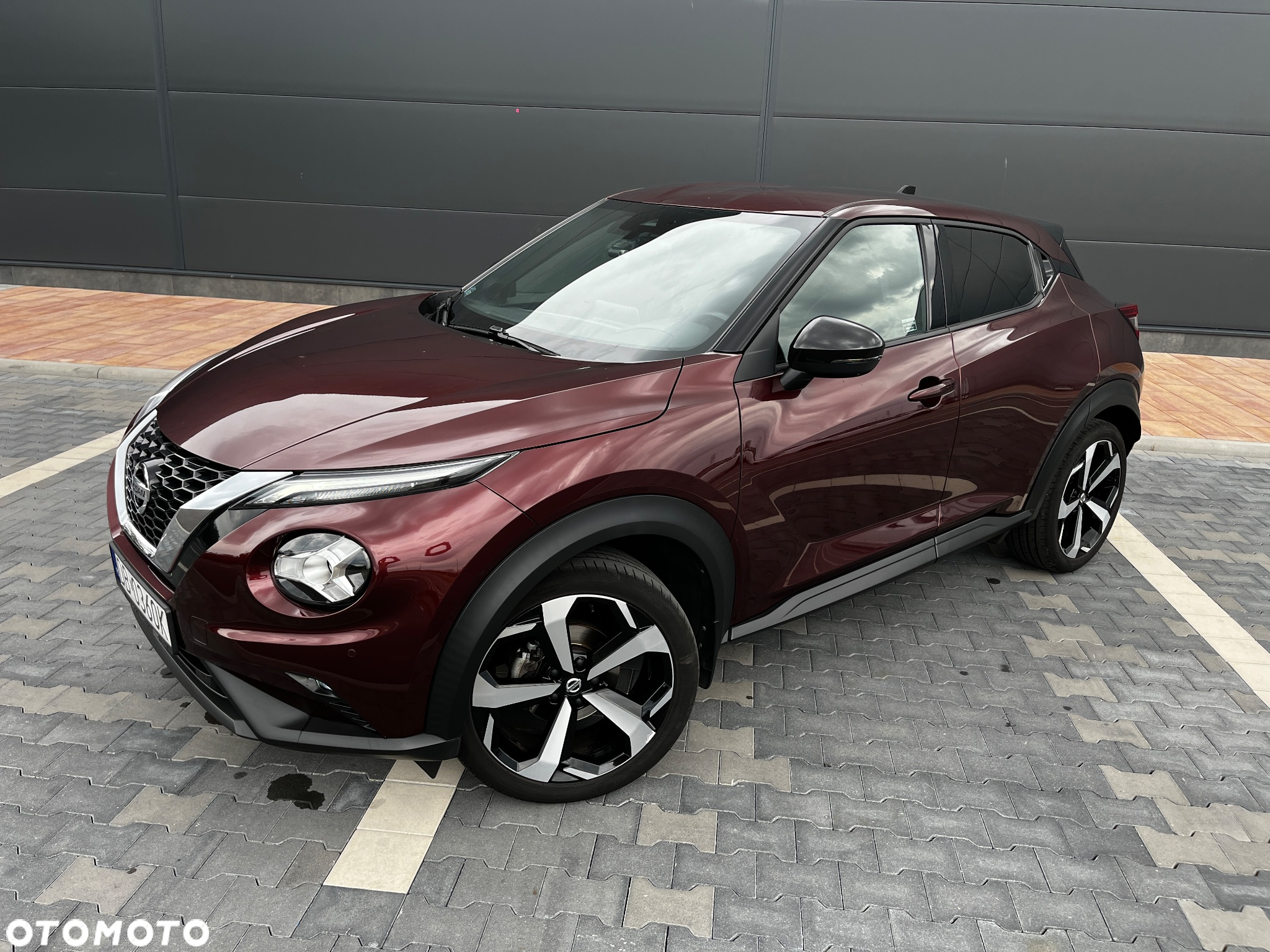 Nissan Juke 1.0 DIG-T N-Connecta - 4