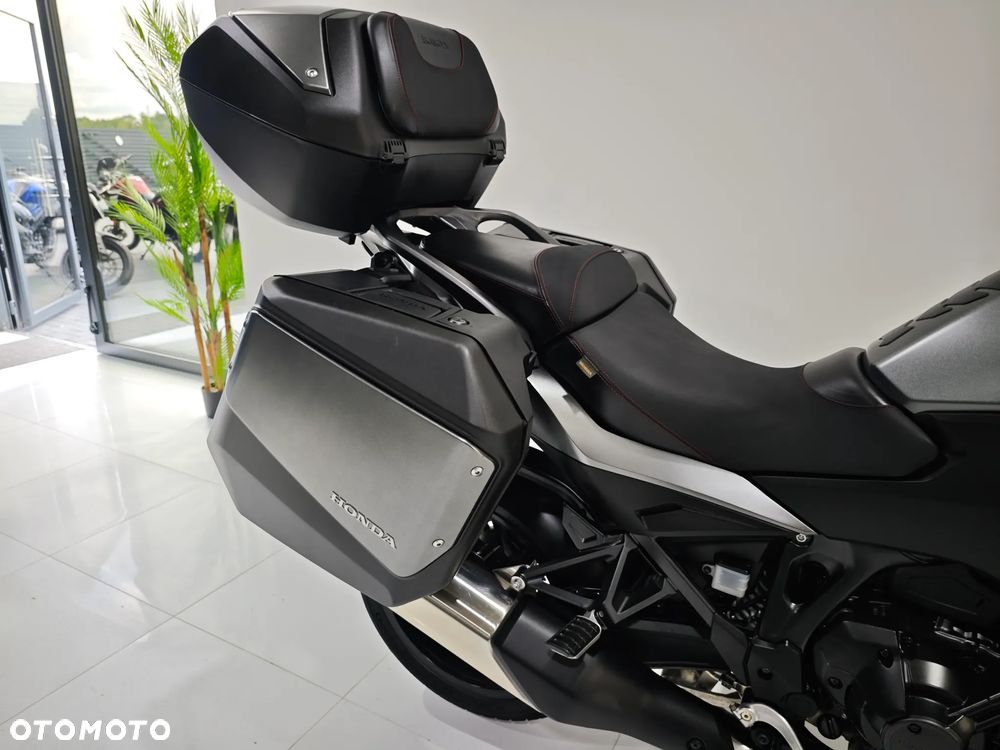 Honda NT - 13