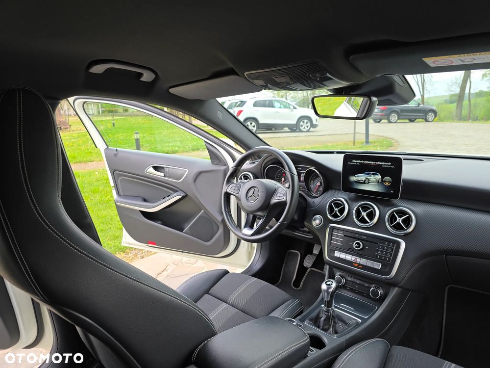 Mercedes-Benz Klasa A 180 SCORE - 18