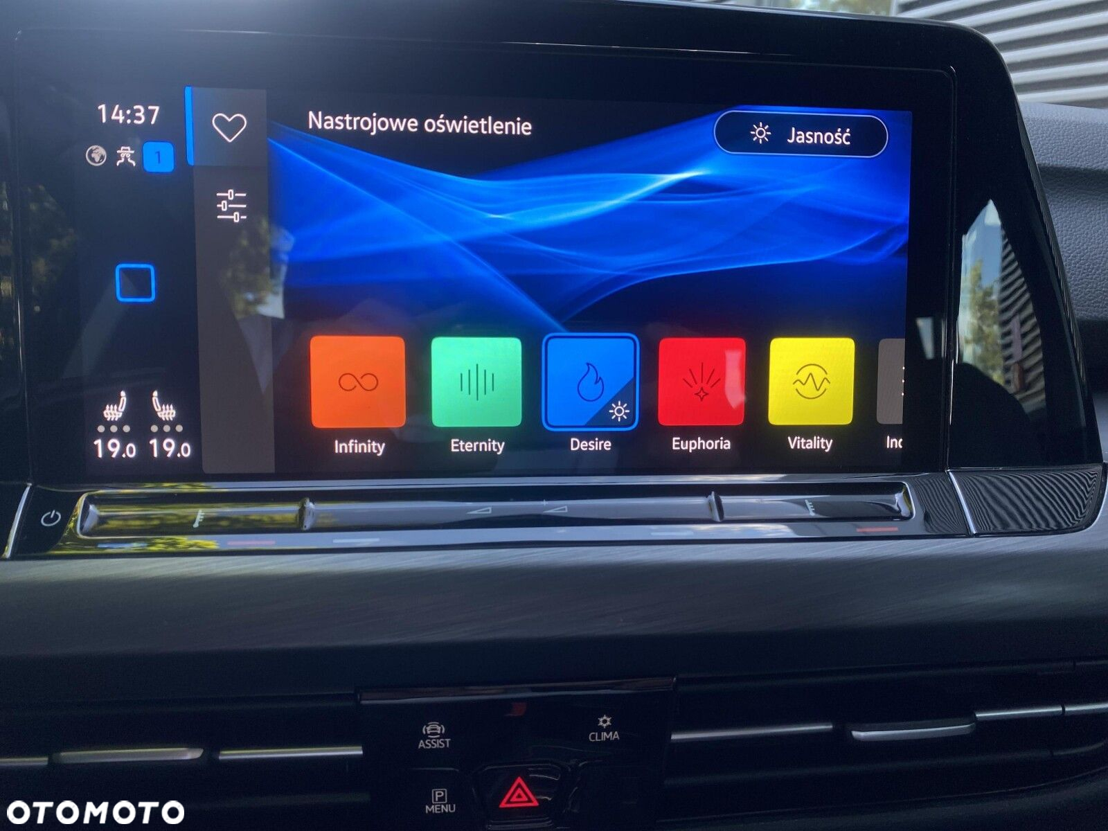 Volkswagen Golf VIII 2.0 TDI Style DSG - 24