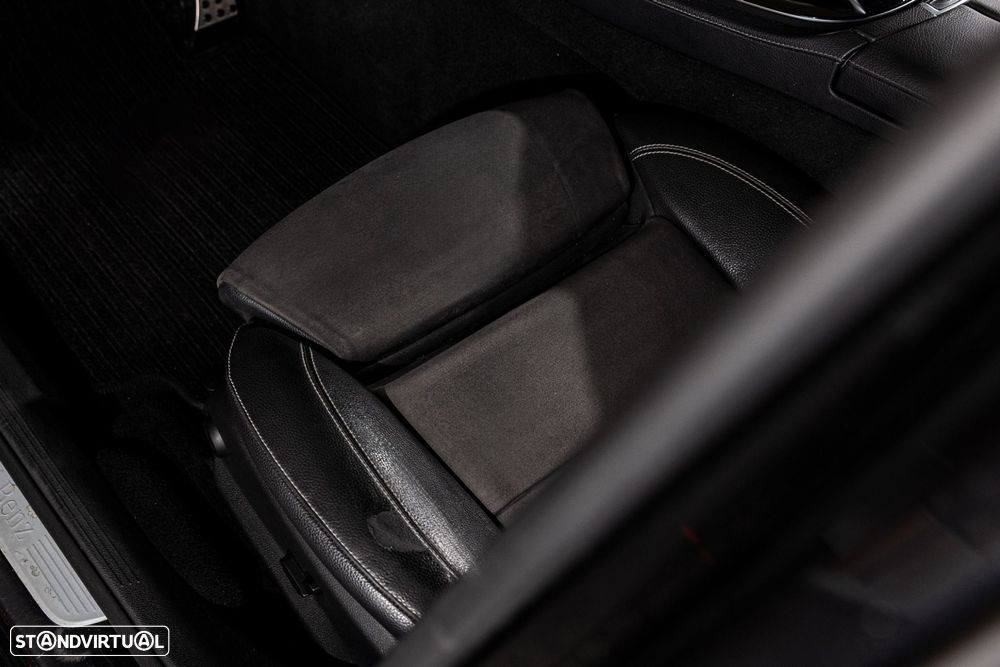 Mercedes-Benz E 350 e AMG - 22