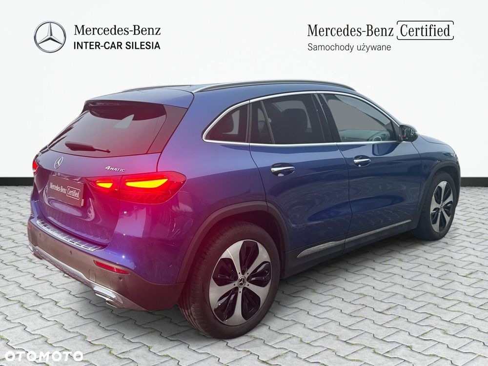 Mercedes-Benz GLA - 6