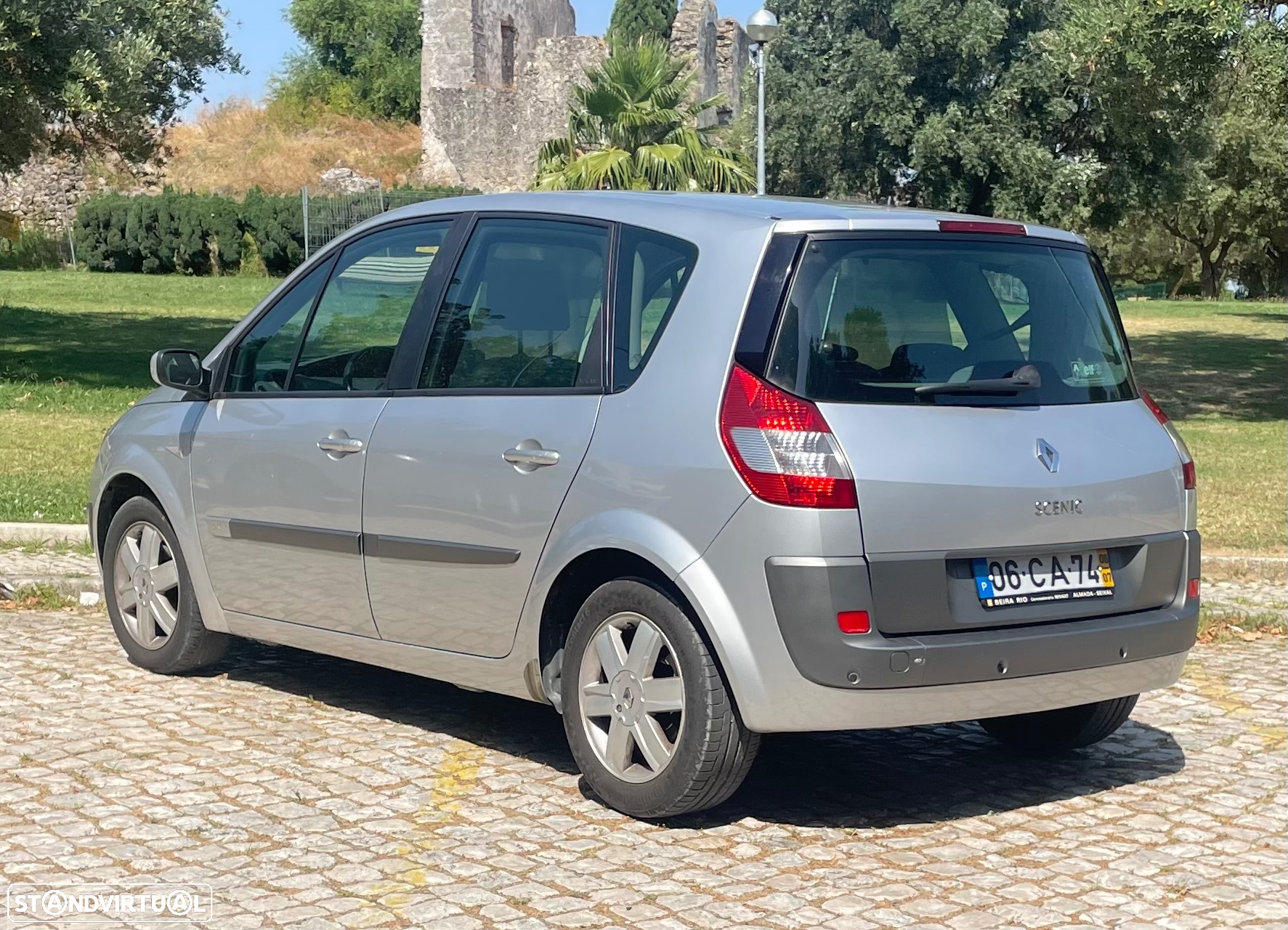 Renault Scénic 1.5 dCi Privilège Luxe - 4