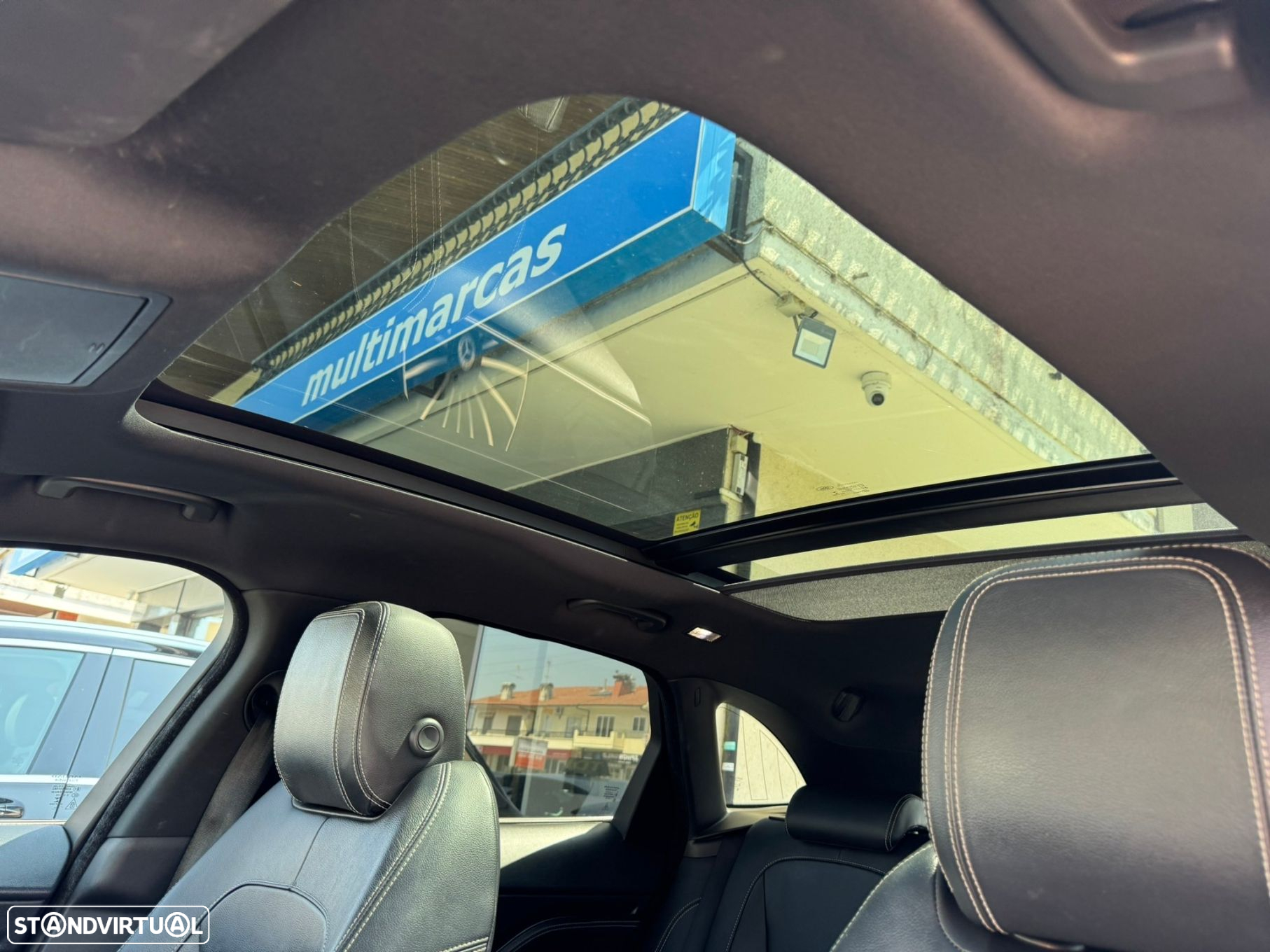Jaguar F-Pace 2.0 i4D R-Sport AWD Aut. - 30