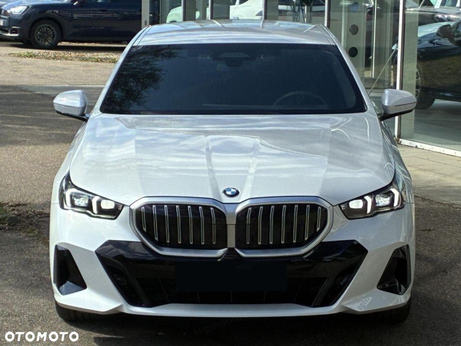 BMW Seria 5 520i mHEV M Sport - 7