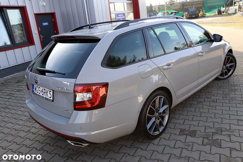Skoda Octavia 2.0 TDI SCR 4x4 RS DSG - 10