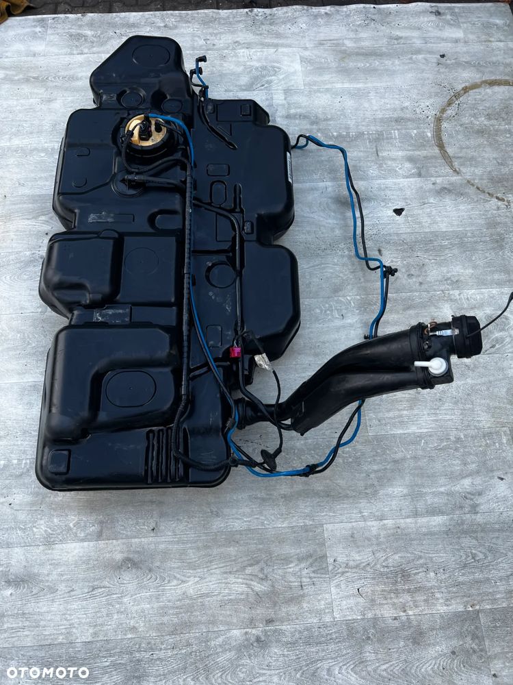 VW T6 TRANSPORTER 2.0TDI ZBIORNIK PALIWA 7E0201085 KOMPLETNY - 2