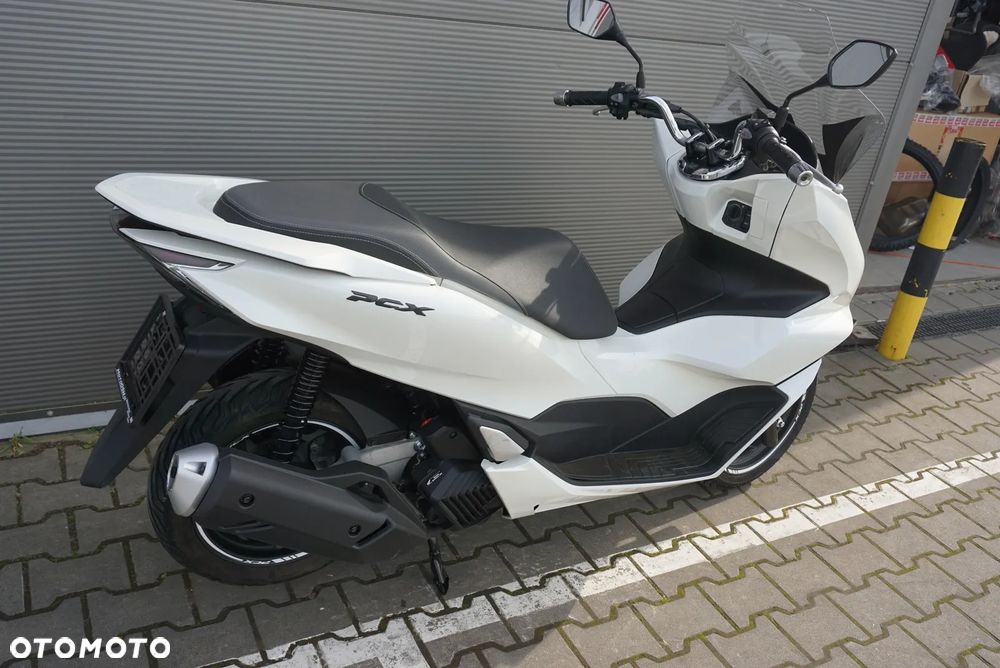 Honda PCX - 10