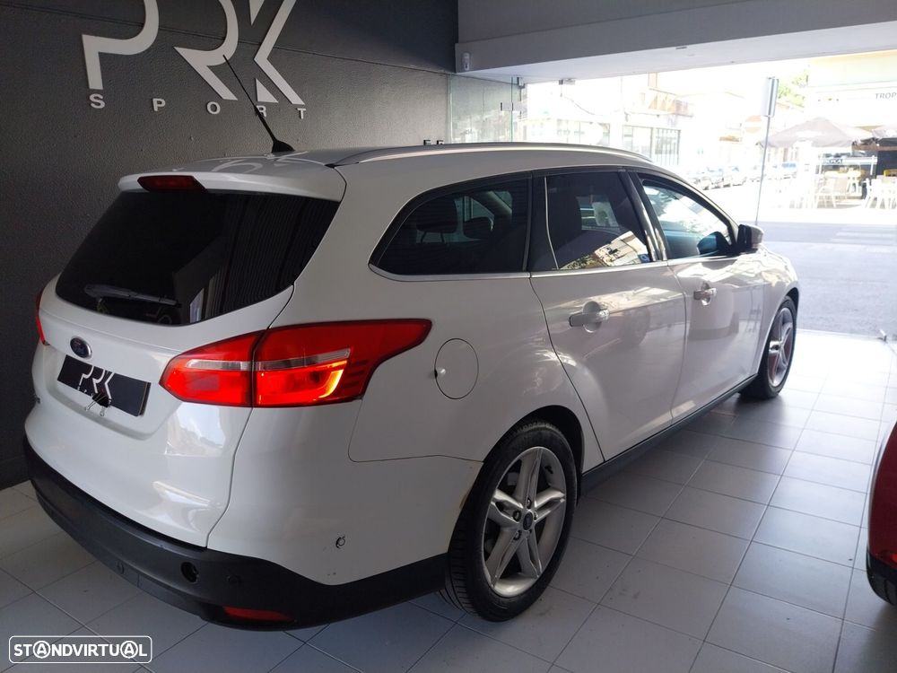 Ford Focus SW 1.5 TDCi Titanium - 4