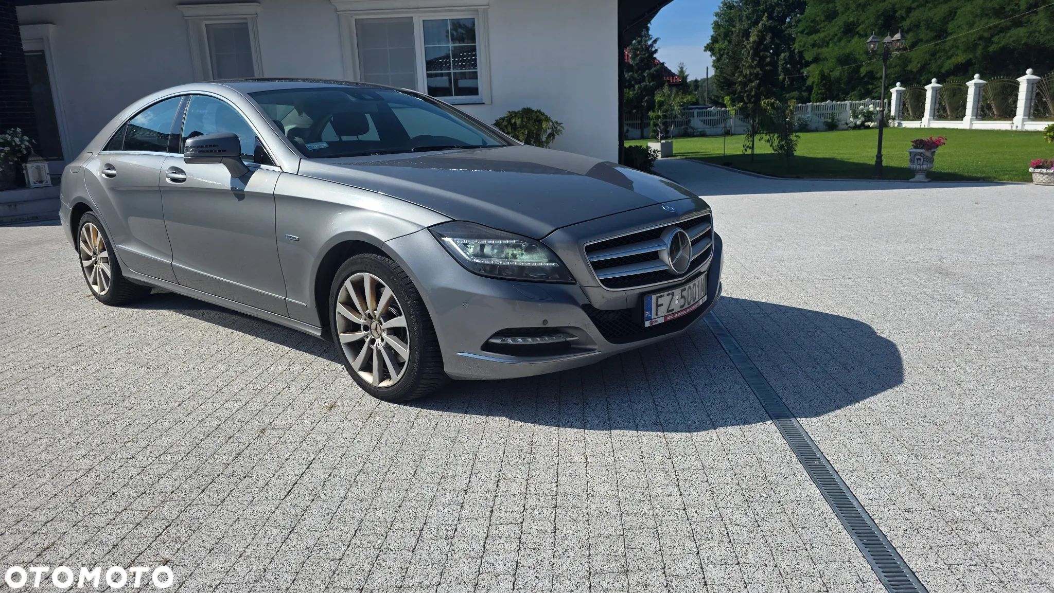 Mercedes-Benz CLS 350 CDI 4-Matic BlueEff - 2
