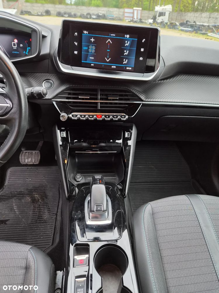 Peugeot 208 PureTech 110 Stop & Start EAT6 Allure - 16