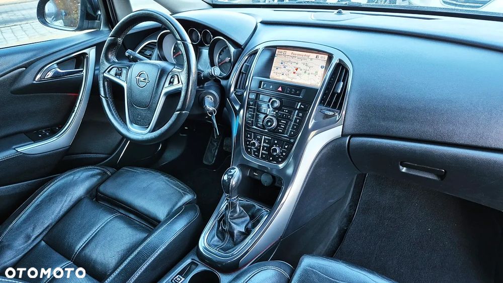 Opel Astra 1.4 Turbo Cosmo - 37