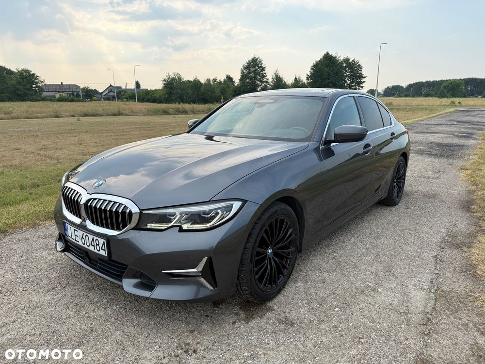 BMW Seria 3 320d Luxury Line sport - 2