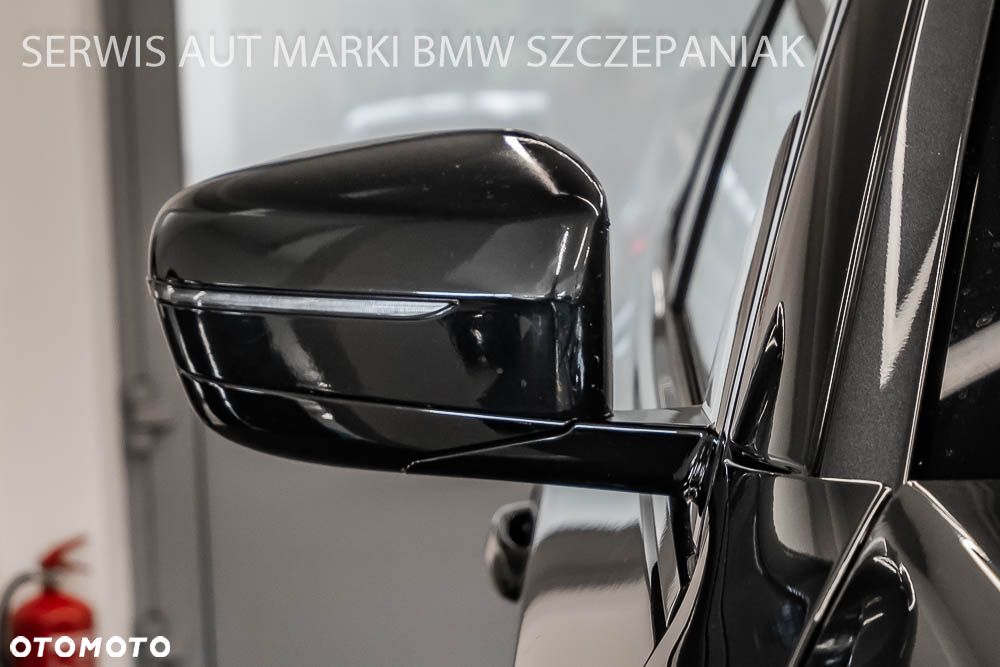 BMW Seria 5 530i xDrive Sport Line - 4