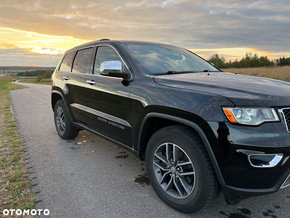 Jeep Grand Cherokee - 8