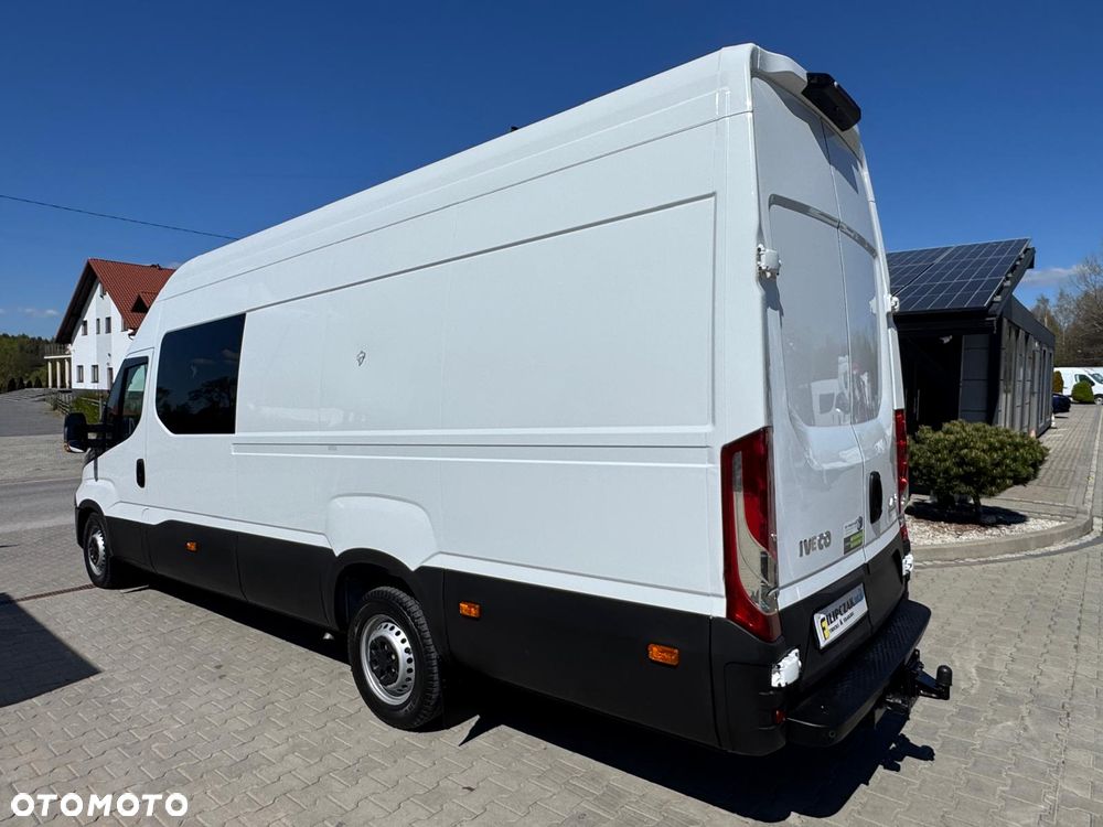 Iveco Daily 35S18 ‼️Hi-Matic Brygadowy 7 osobowy‼️Brygadówka‼️Doka‼️Tylko 57 tyś km Salon PL jak nowy - 3