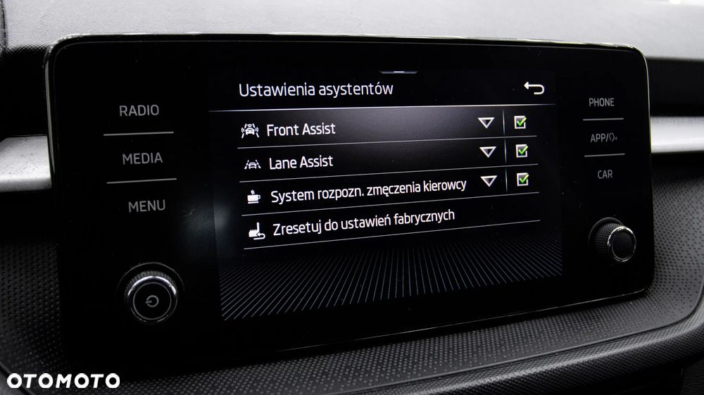 Skoda Fabia 1.0 Ambition - 16