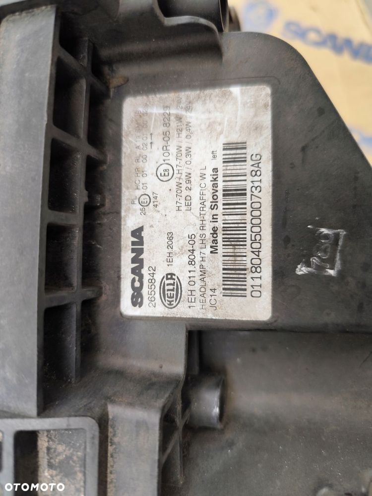 LAMPA SCANIA H7 2655843 2655842 RH/LH - 4