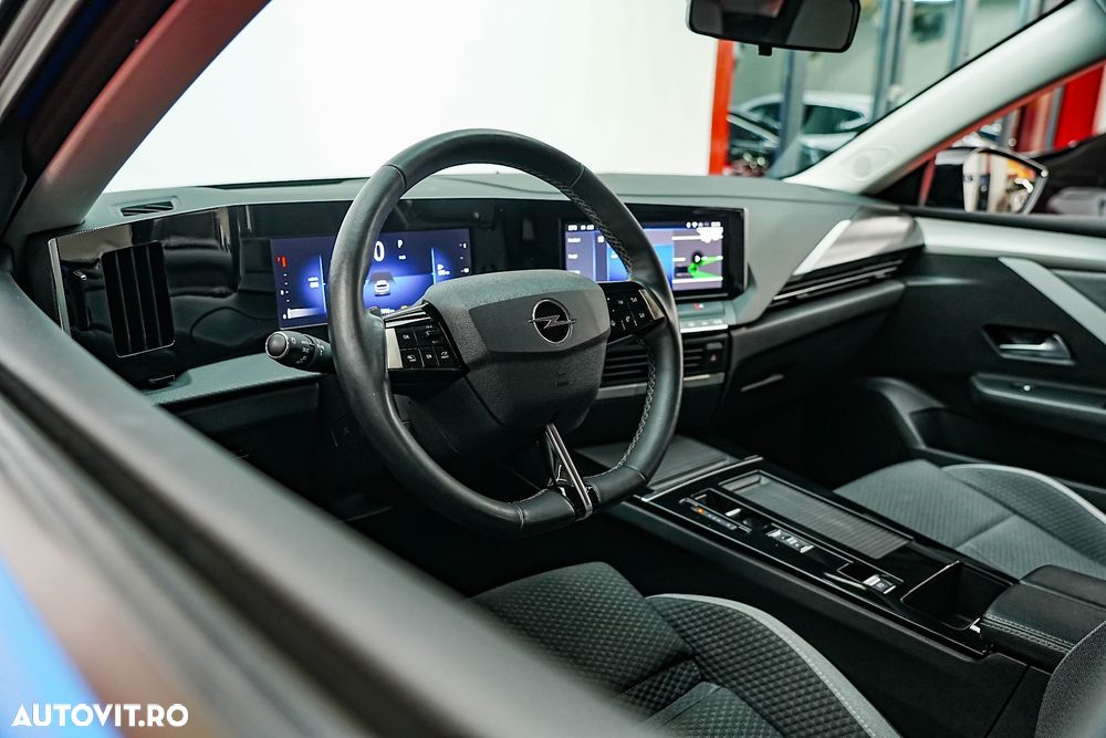 Opel Astra 1.2L Turbo Start/Stop AT8 Business Edition - 6