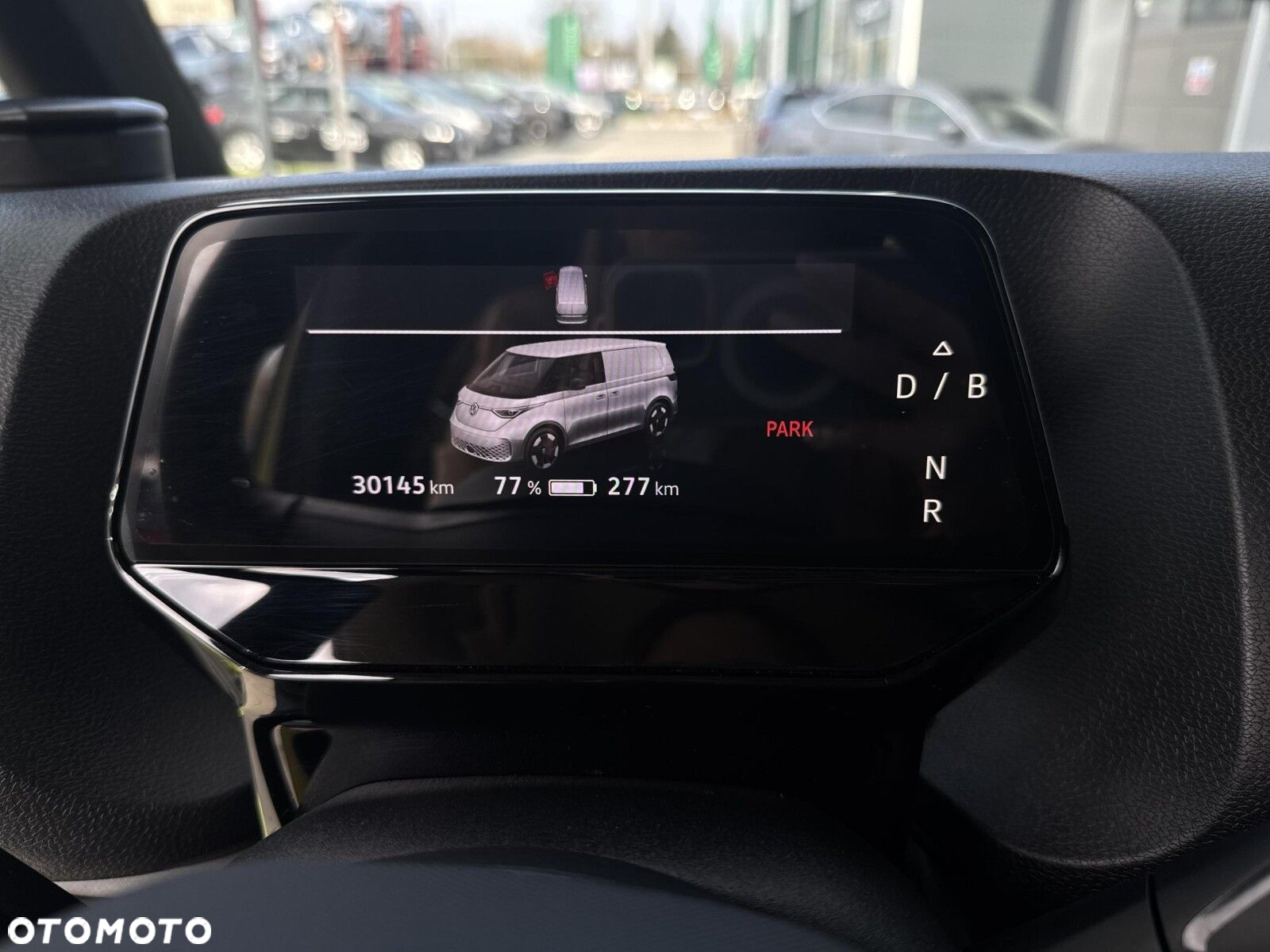 Volkswagen ID. Buzz Cargo 150 kW (204 PS) / skrzynia biegów: automatyczna 1 biegowa rozstaw osi: 2988 mm - 14